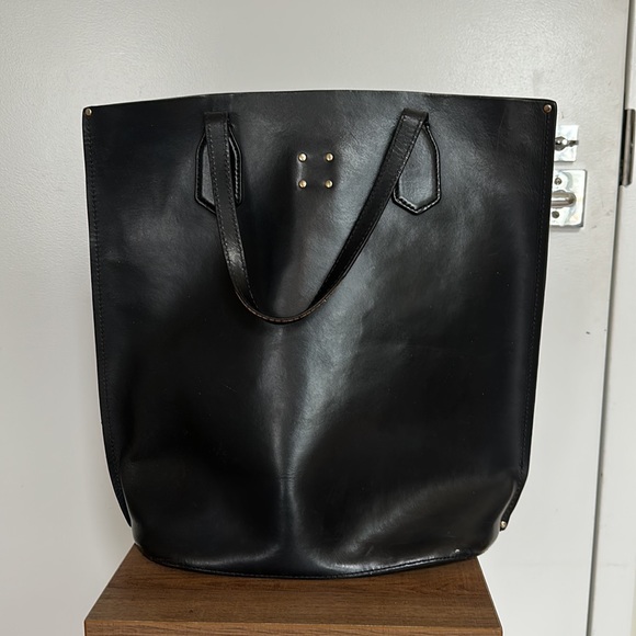 TRADEMARK Tall Leather Tote - Picture 2 of 15